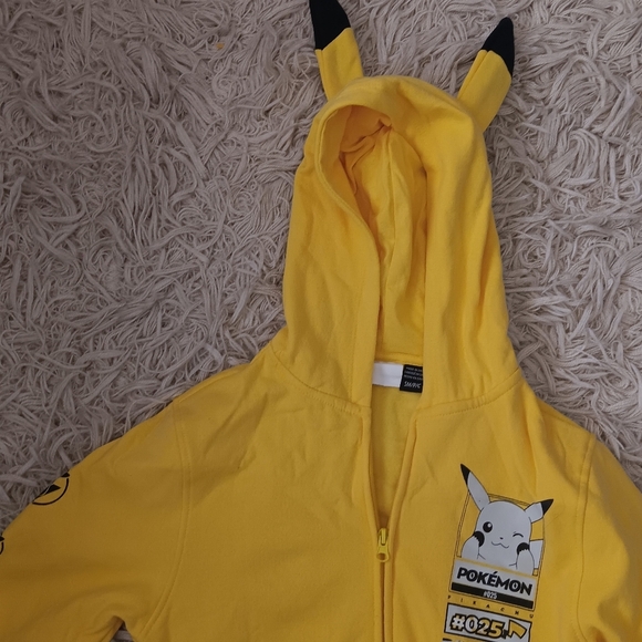 Pokemon Kids Pikachu Yellow Hoodie Size S NWT - Picture 5 of 9
